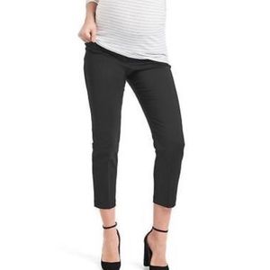 GAP Maternity Slim Crop Pants Size 4 | Black